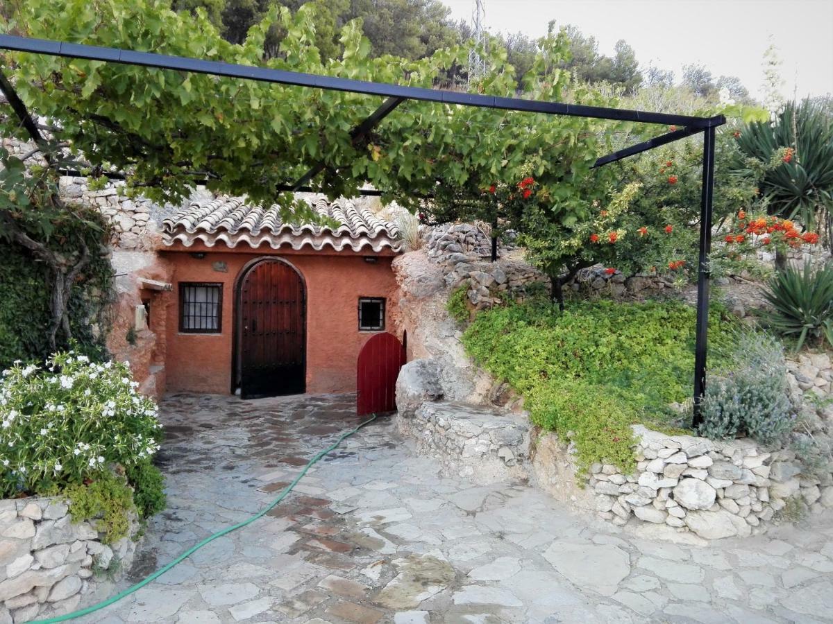 Cueva El Parral Guest House Pegalajar Екстериор снимка